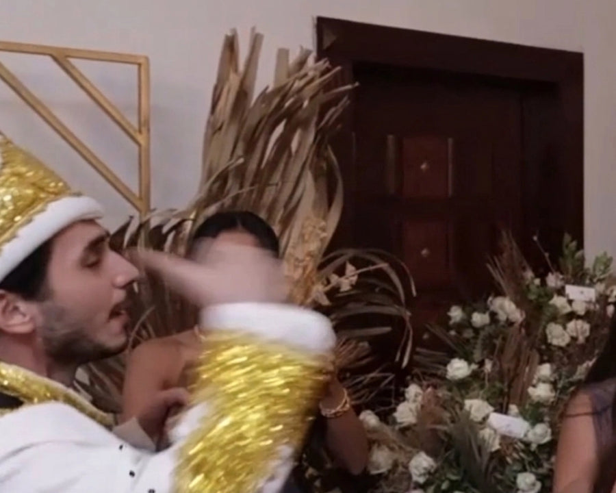 White & Gold Lebanese 2